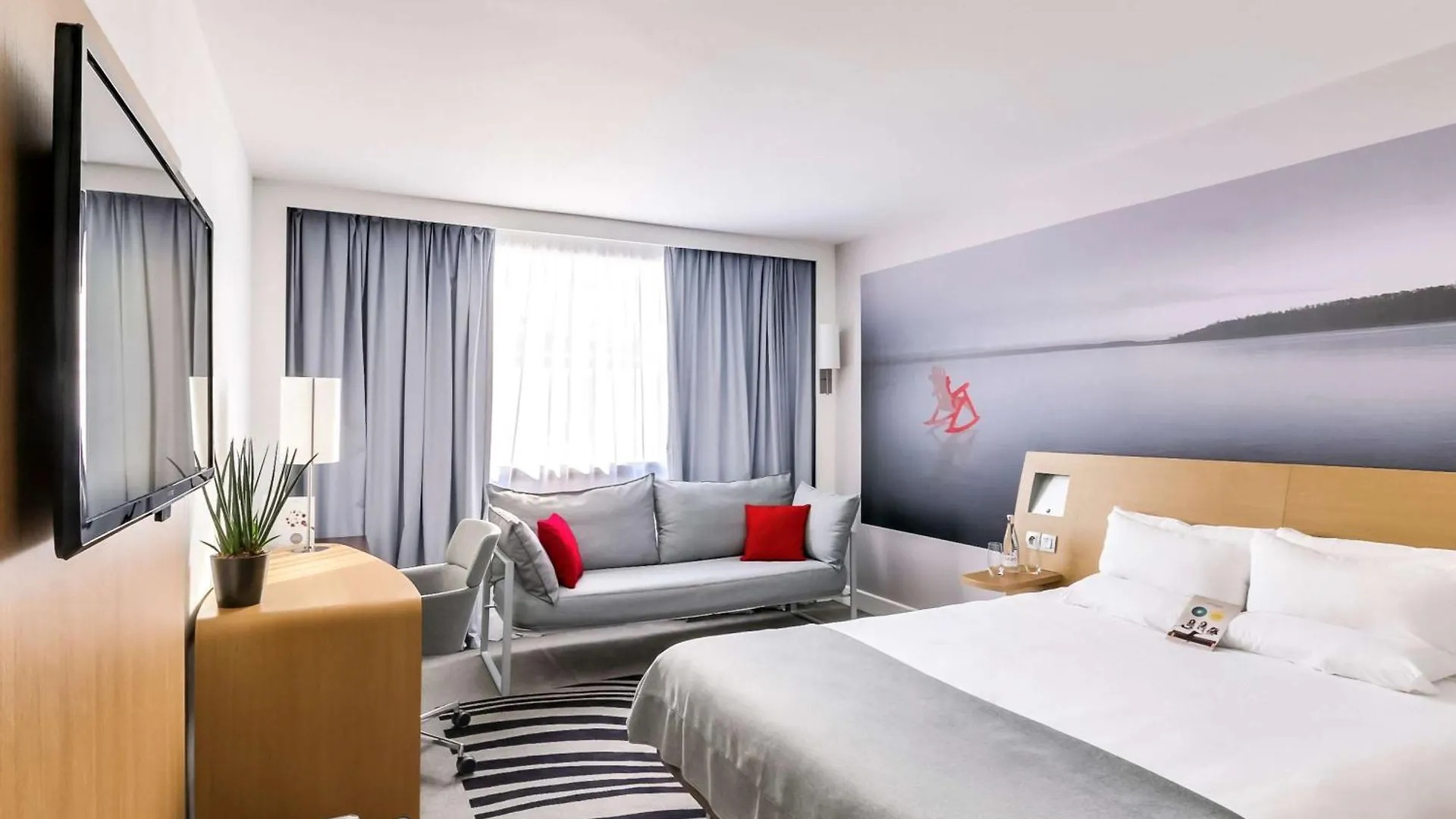 Novotel Centre Gare Montparnasse Paris
